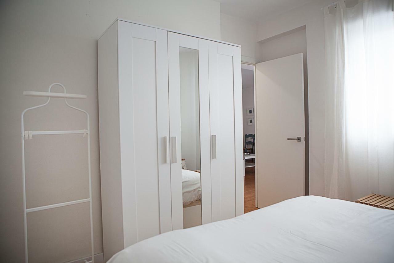 Apartamento Mendoza セビリア エクステリア 写真