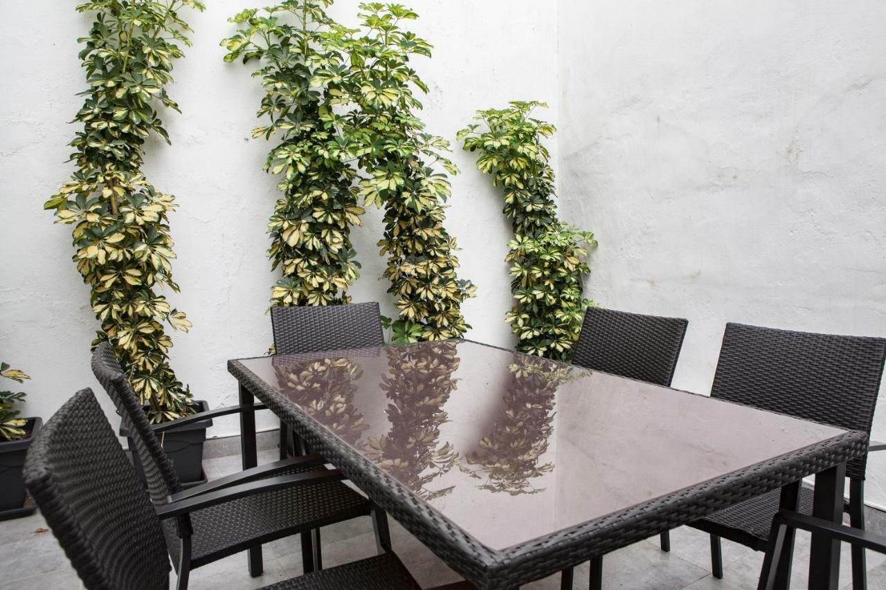 Apartamento Mendoza セビリア エクステリア 写真